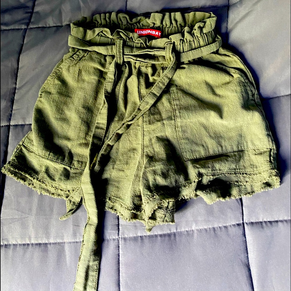 Union Bay Green Dress Shorts